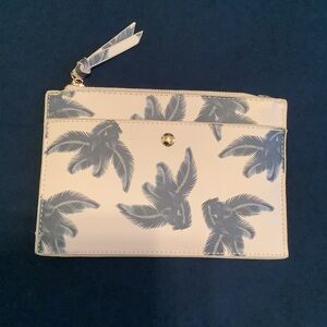 C Wonder cute zippered pouch with front pocket. NWOT